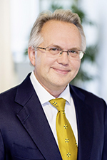 CEO Dr. Christian Kubitschek